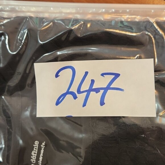 Women's Black Lace overlay top Sz 3X - Picture 8 of 9